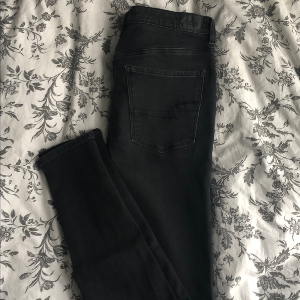 American Eagle Super Stretch Black High Rise Jean